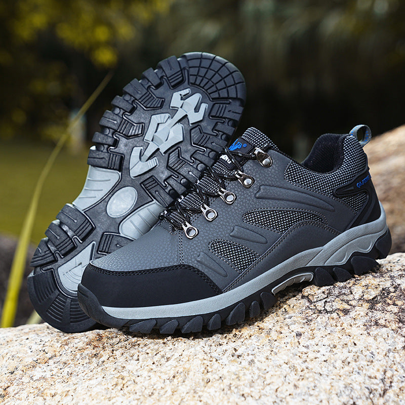 Couple Outdoor Climbing Boots